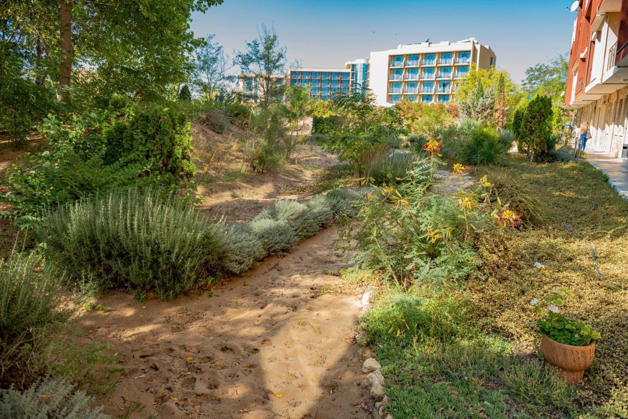Menada Dune Residence Apartments Sunny Beach Exterior photo